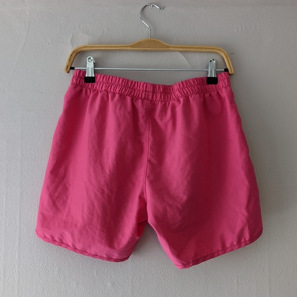 ❣️SOLD❣️ North Face Swim shorts - Picture 5 of 12